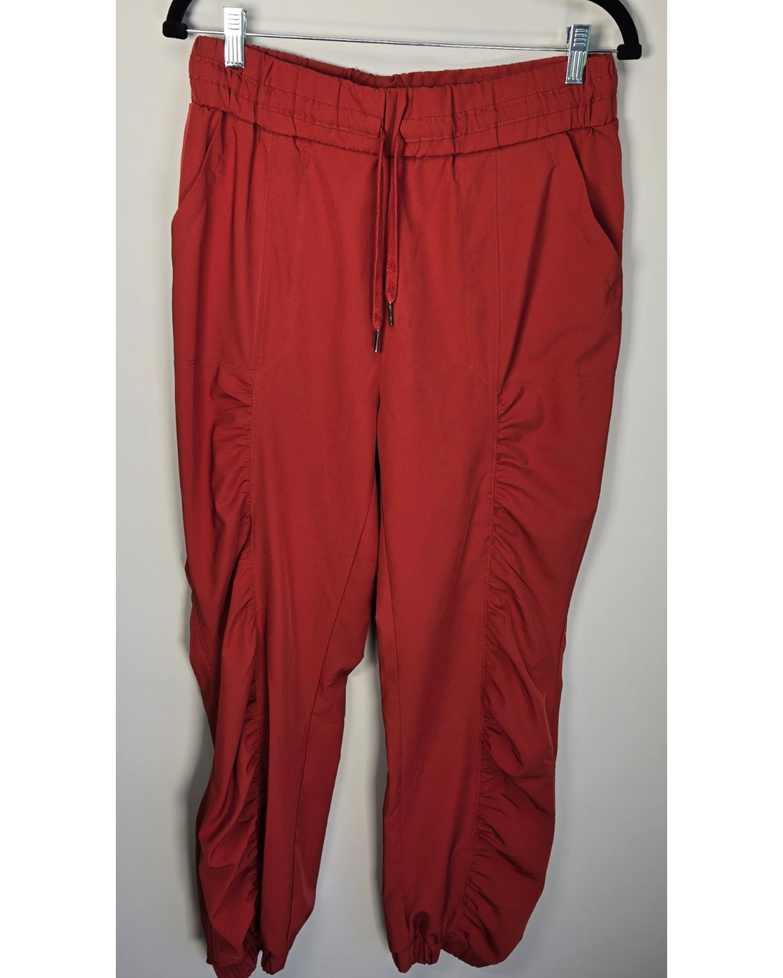 New in Ruched Hem Jogger Pants