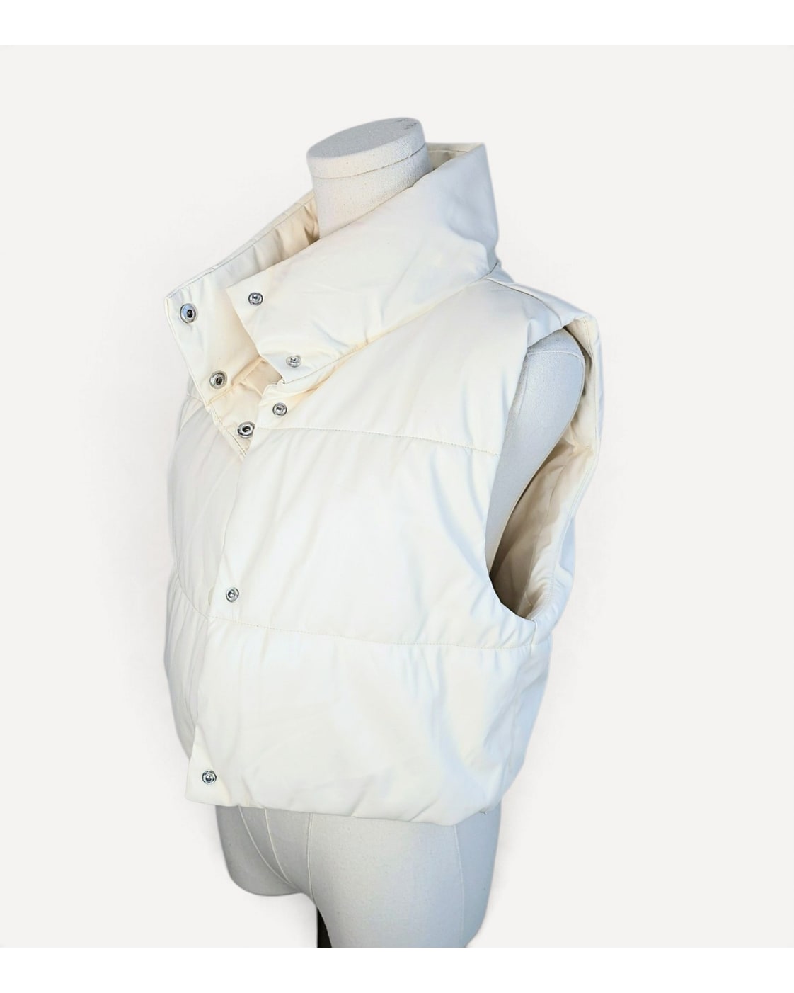 Beyourself Boutique Cropped Puffer Vest - Style# 5096VH
