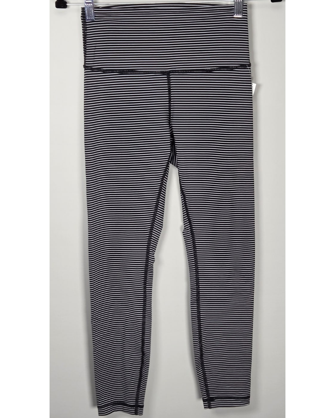 lululemon Pinstripe Leggings - Style# 0220 0000N8