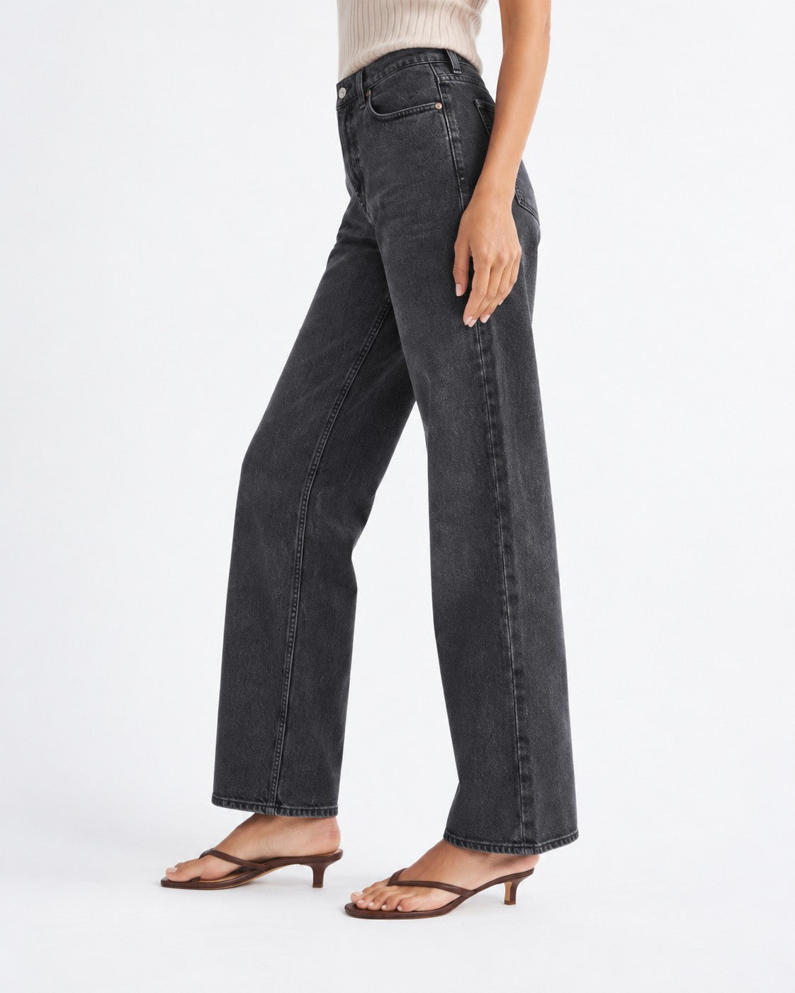 Abercrombie & Fitch The Loose High Rise Jean