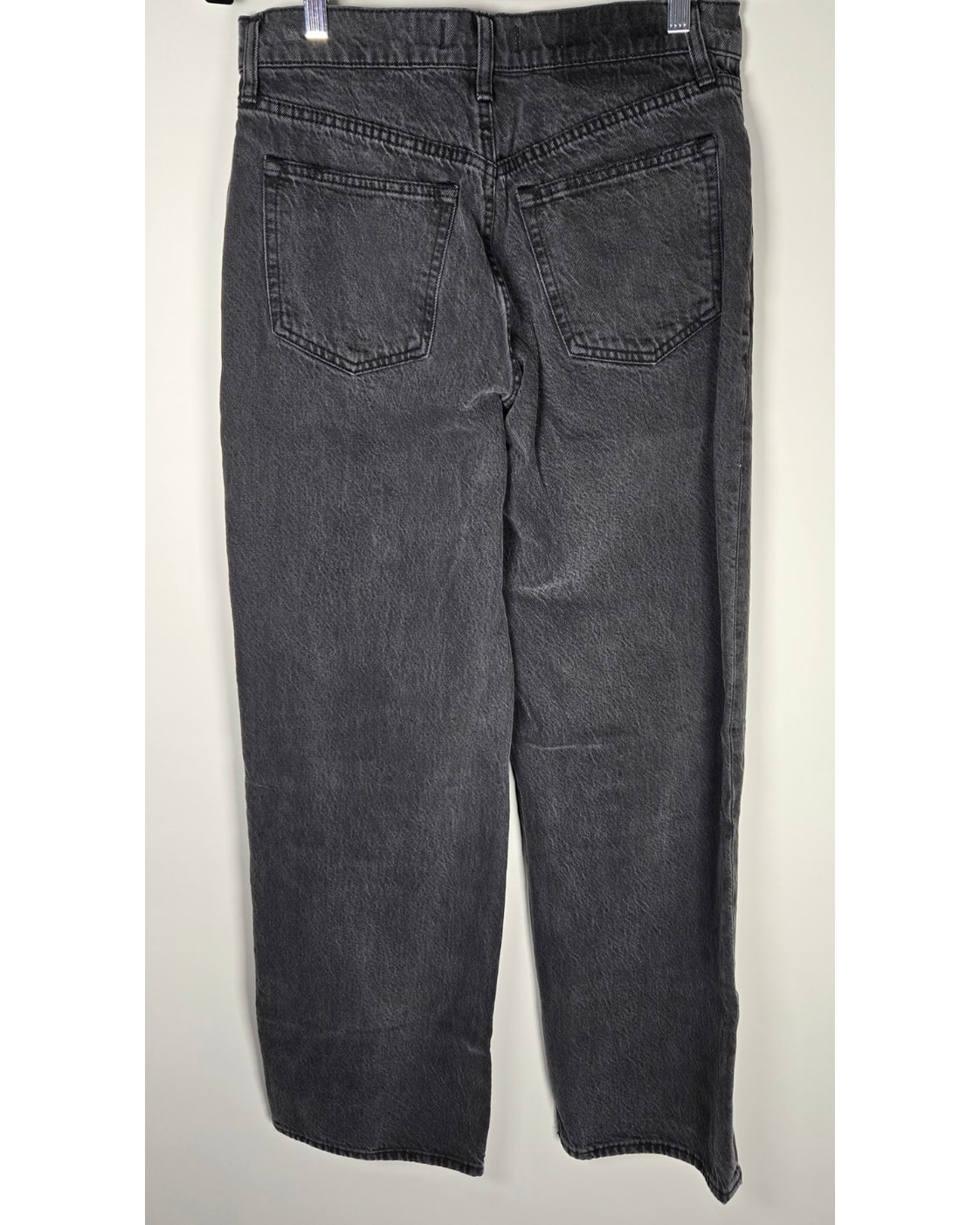 Abercrombie & Fitch The Loose High Rise Jean