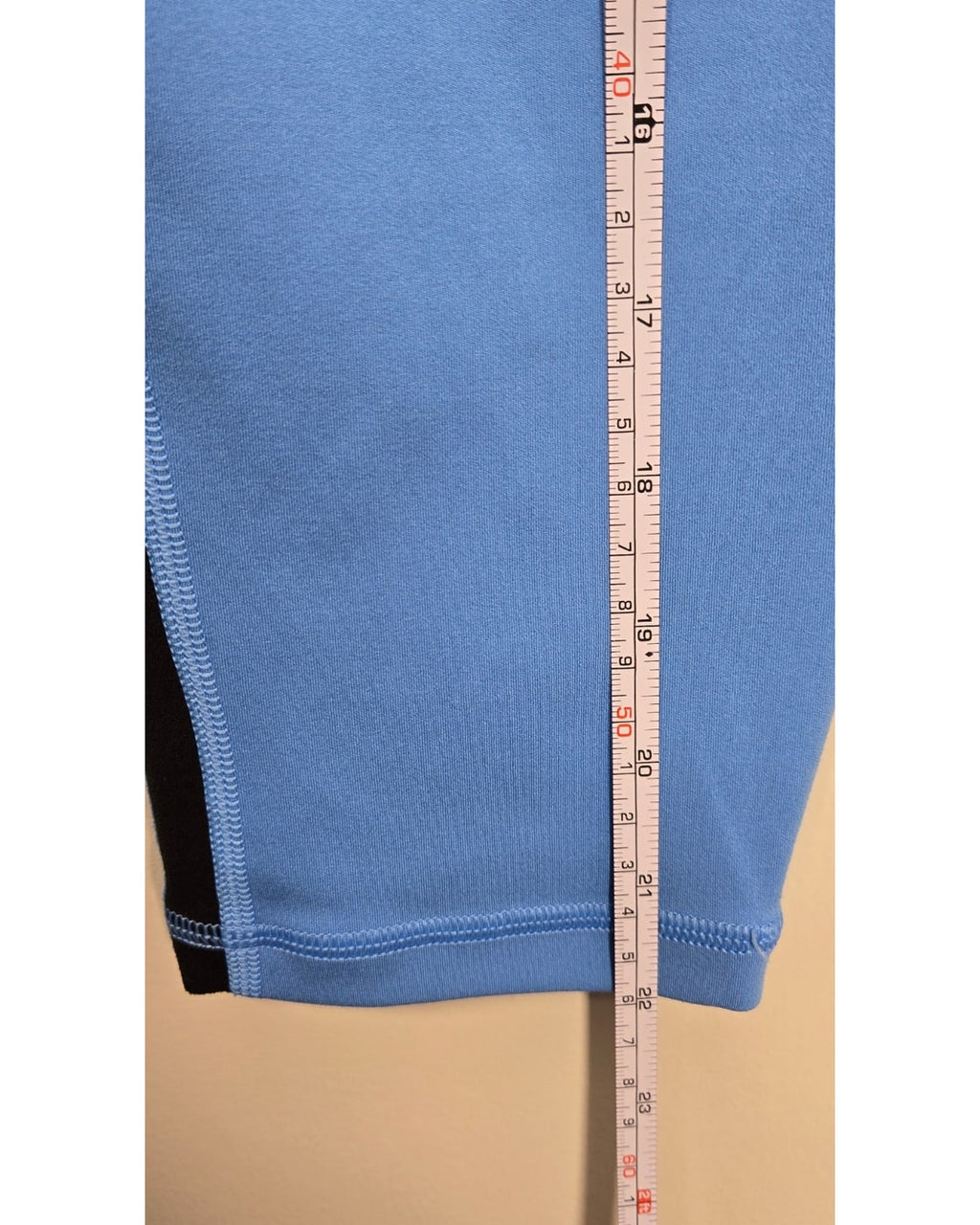 Athleta Piped Crop Leggings