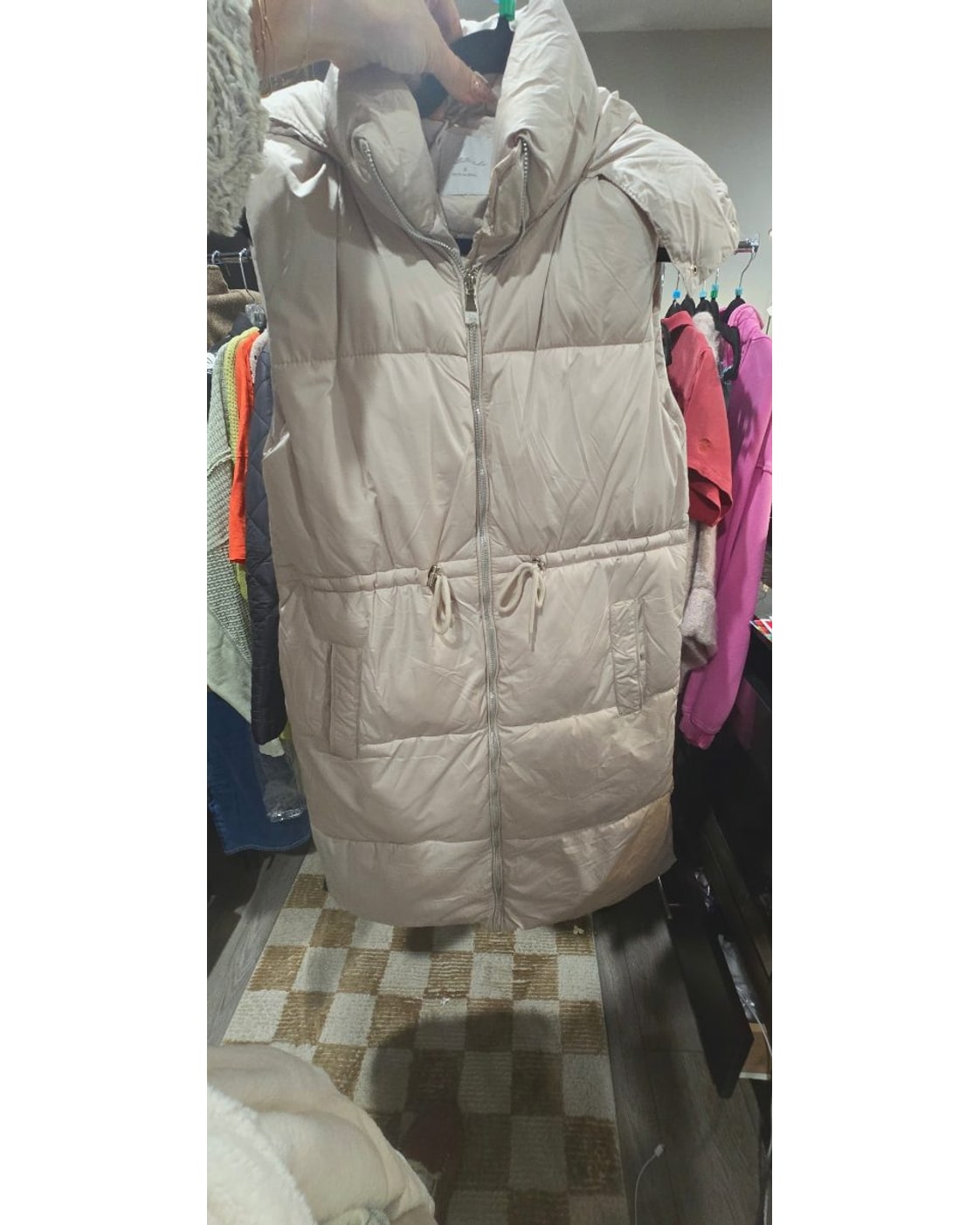 Elashe Hooded Puffer Vest - Style# BJ0705A