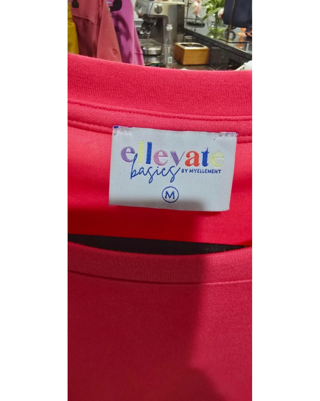 Ellevate Basics by MyEllement lpnh sleeve Top
