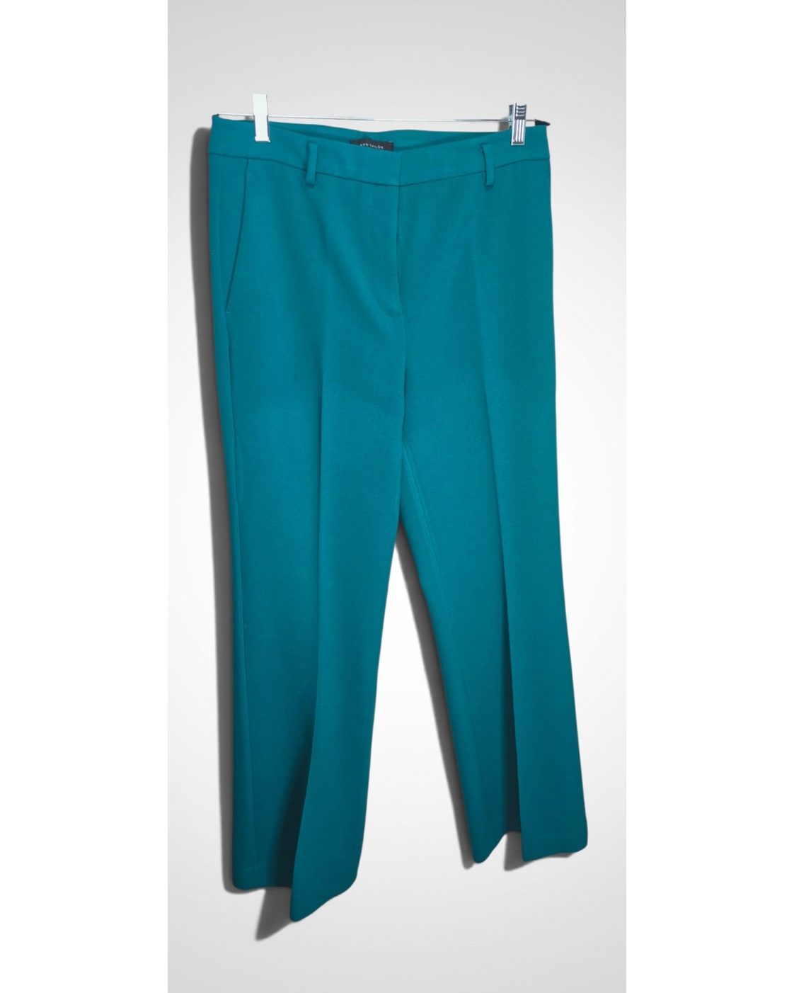 Ann Taylor Straight Leg Trousers - Style# 834117
