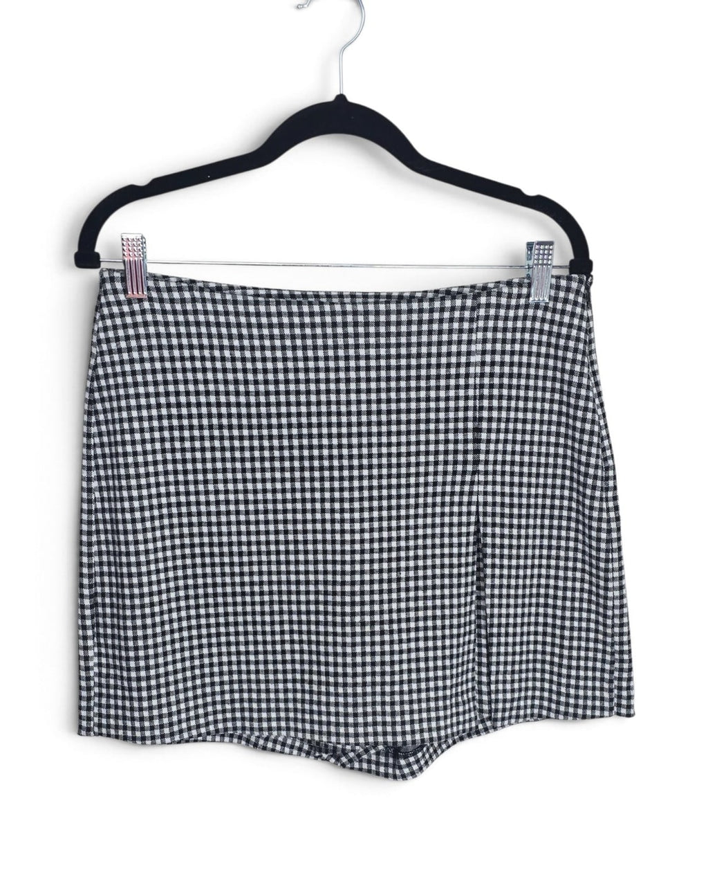 cabi Gingham Check Tailored Shorts - Style# 5593