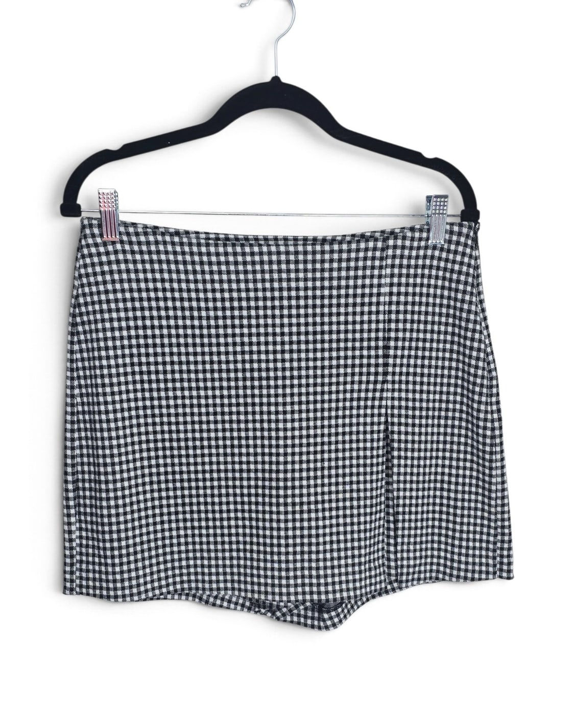 cabi Gingham Check Tailored Shorts - Style# 5593