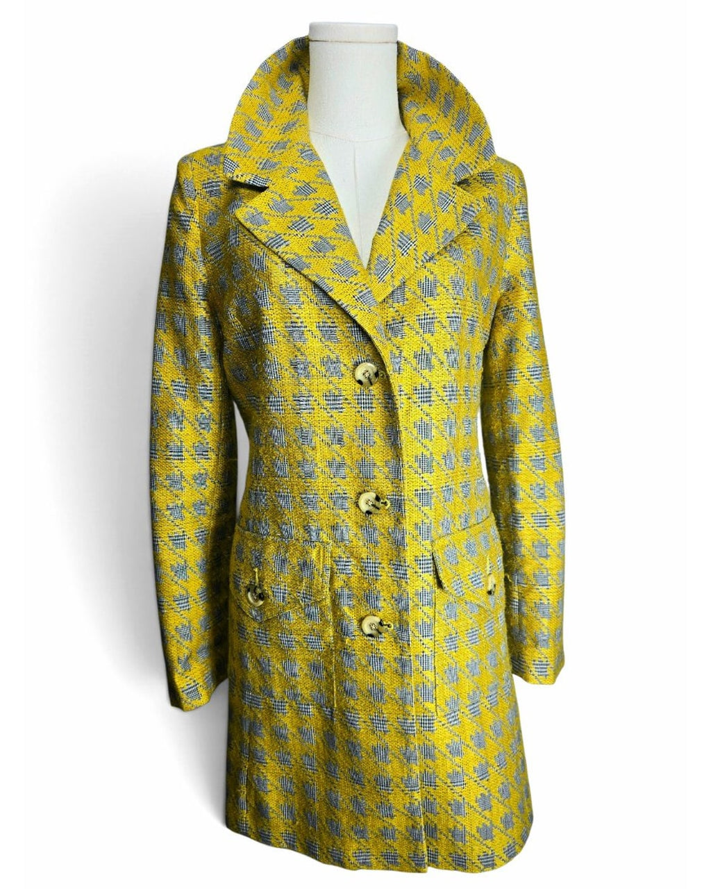 Cabi Regency Houndstooth Plaid Swing Coat - Style# 3491