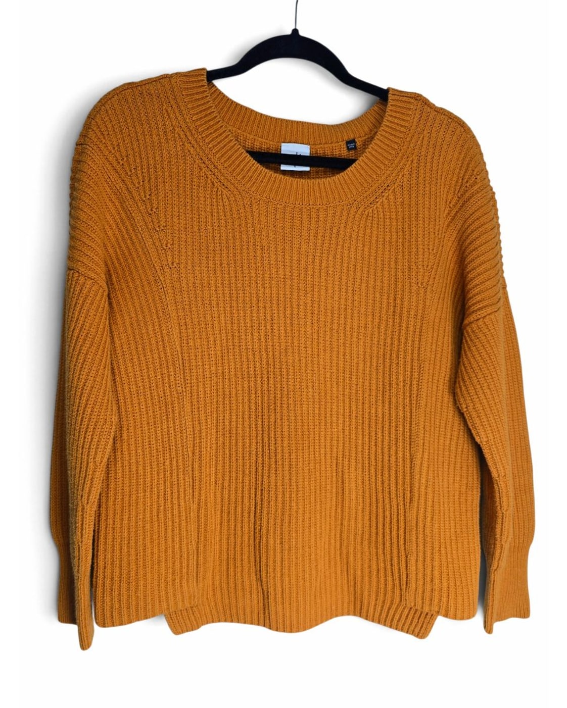 cabi Step Up Ribbed Knit Crew Neck Sweater - Style# 3537