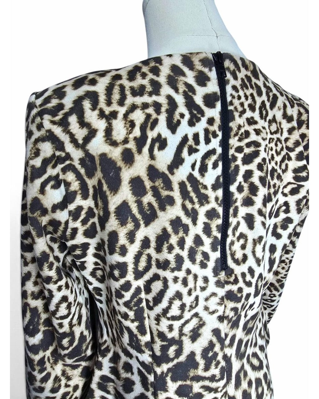 Cabi Sophia Leopard Print V-Neck Top - Style# 4608