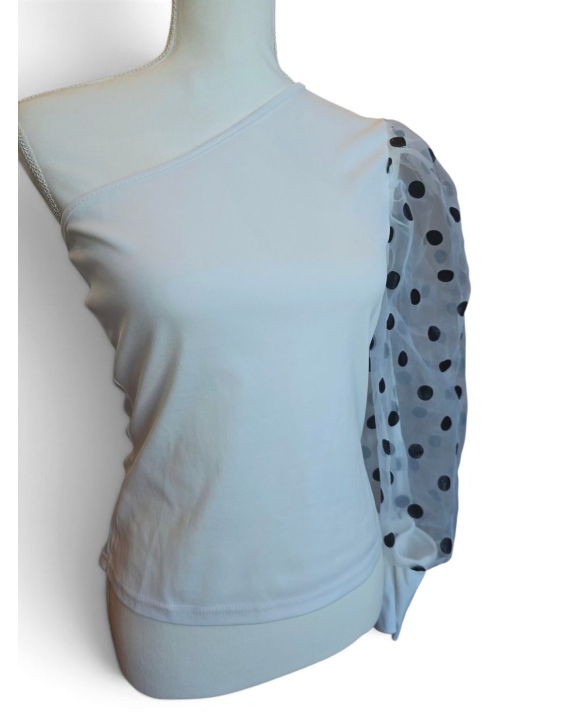 One-Shoulder Polka Dot Puff Sleeve Top