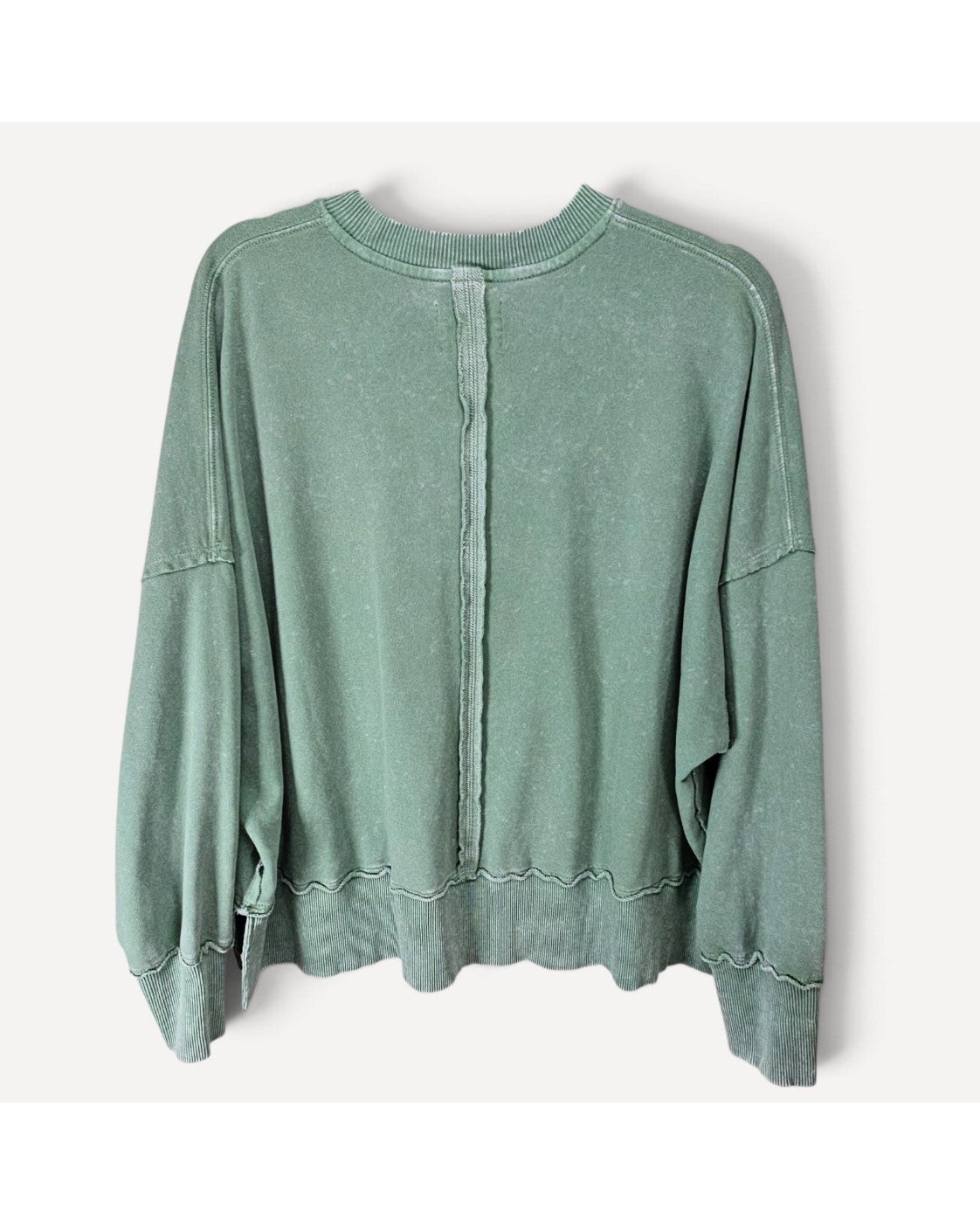 American Eagle This Feels Seriously Lived-In Crewneck Sweatshirt - Style# AEM120605U9A