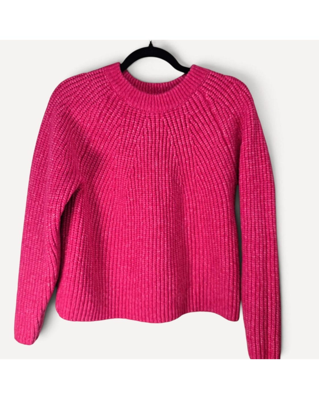 Pink Zenana Cropped Ribbed Knit Sweater - Style# TW-2226Y, size L