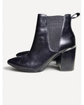 Steve Madden Knock Pointed-Toe Chelsea Booties - Style# Knock/India S1
