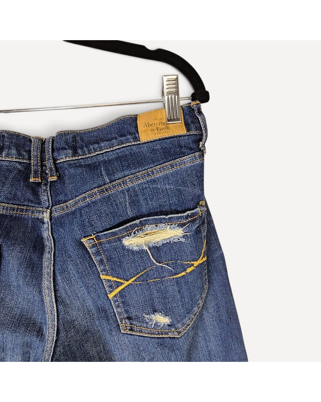 Abercrombie & Fitch Distressed Straight Leg Jeans