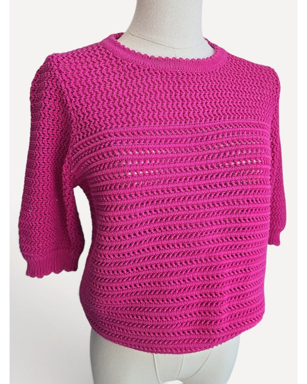 Pink Ann Taylor Cropped Crochet Knit Sweater - Style# 77379, size S – photo 3