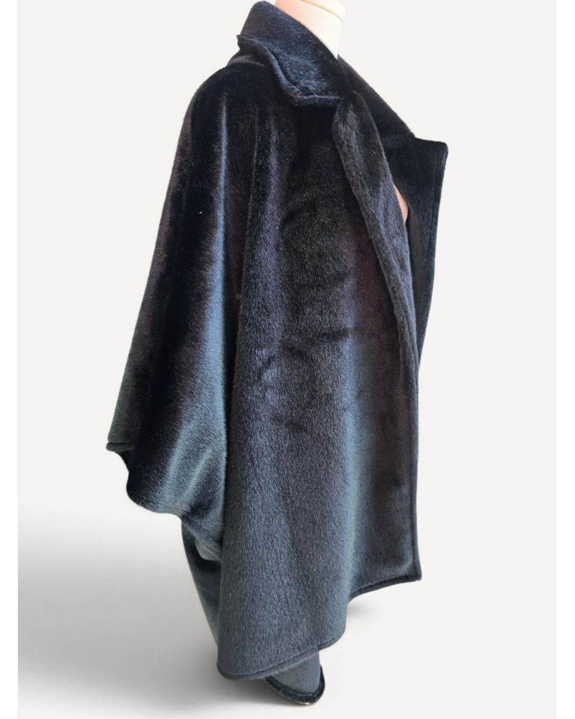 Grey Free People Faux Fur Draped Cape Wrap, size One Size – photo 3