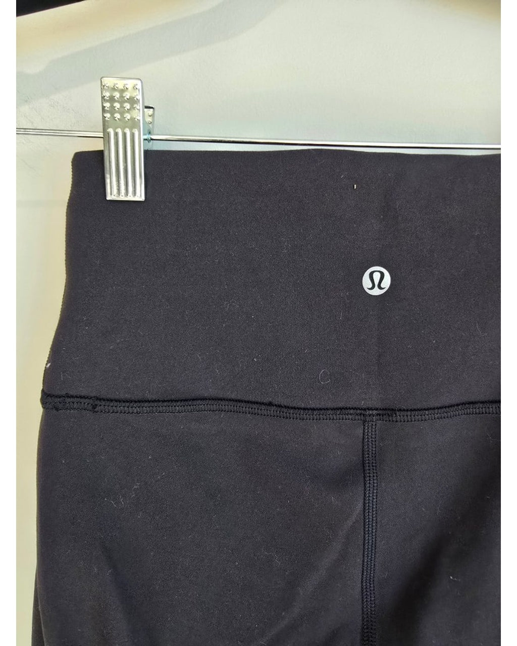 Black Lululemon High-Rise Biker Shorts, size 4 – photo 2