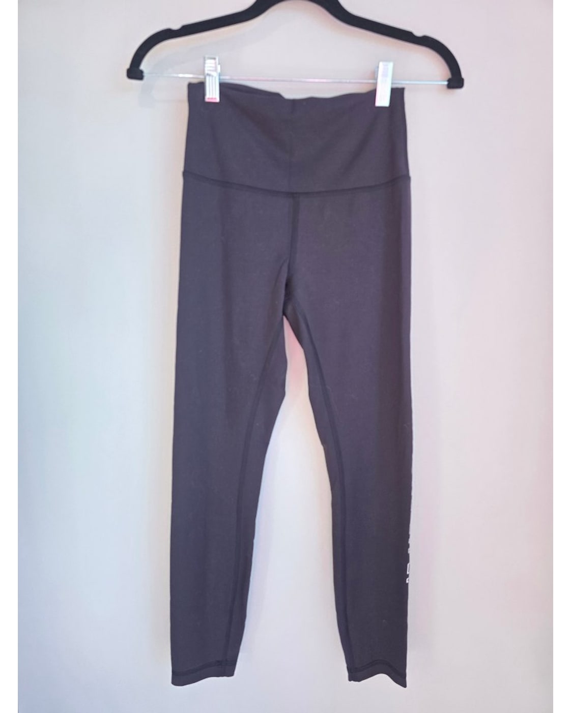 Black Lululemon More Sweat More Life Leggings Orangetheory Collan, size 6