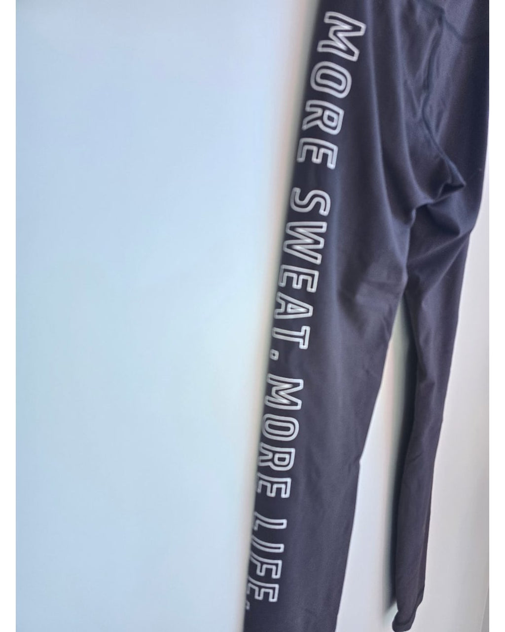 Black Lululemon More Sweat More Life Leggings Orangetheory Collan, size 6 – photo 3