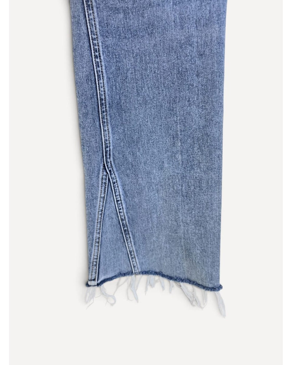 Blue Free People Raw Hem Cropped Straight Jeans - #61855-16515125, size W27R – photo 4