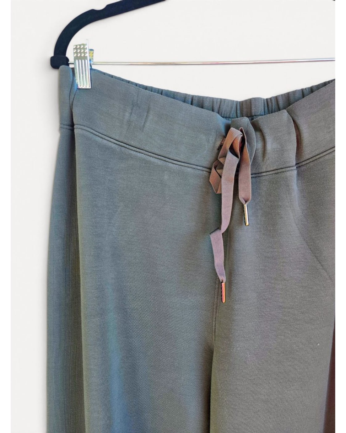 Green Spanx Airessentials Wide Leg Cropped Pants, size 2X/2X/2T – photo 2