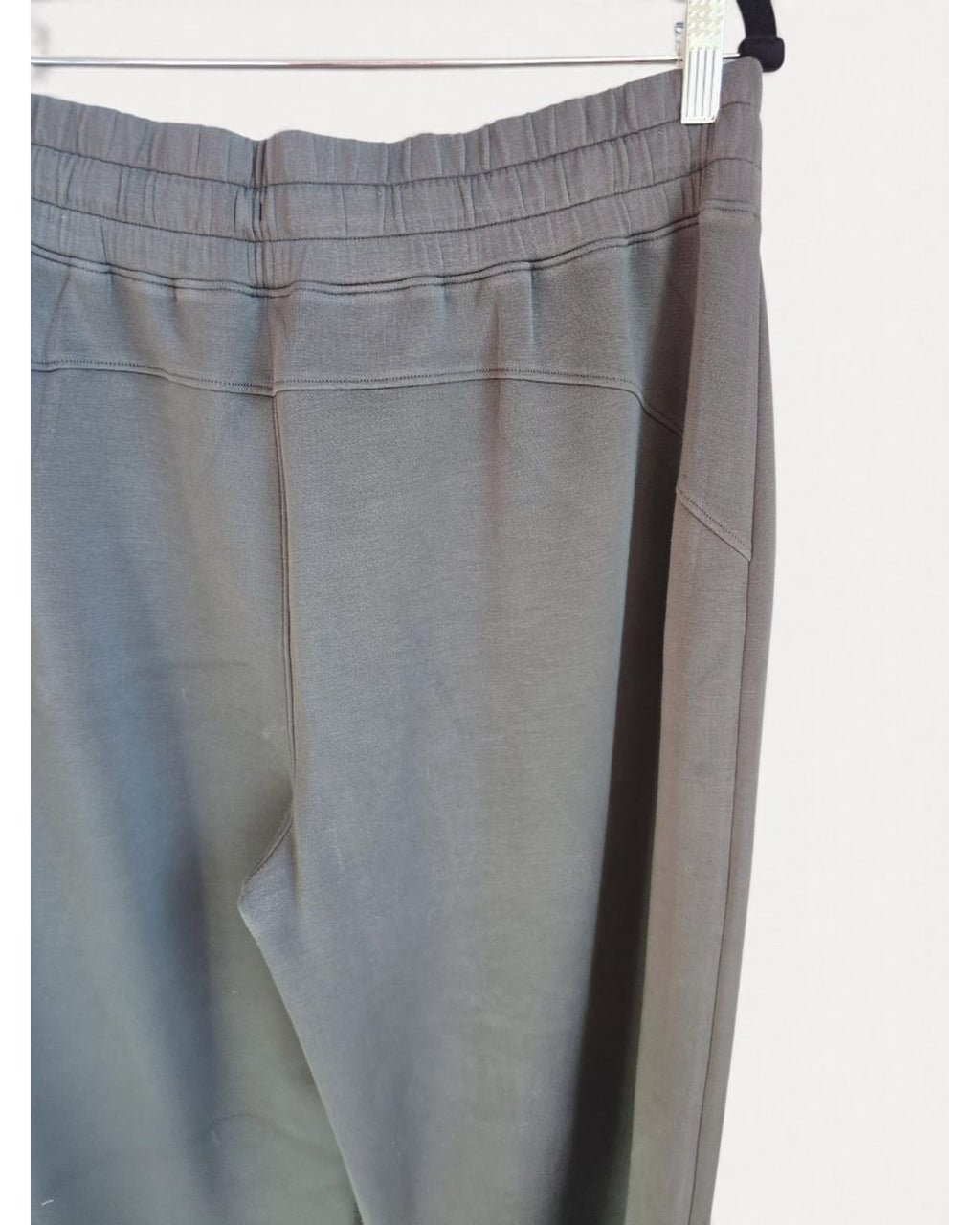Green Spanx Airessentials Wide Leg Cropped Pants, size 2X/2X/2T – photo 3
