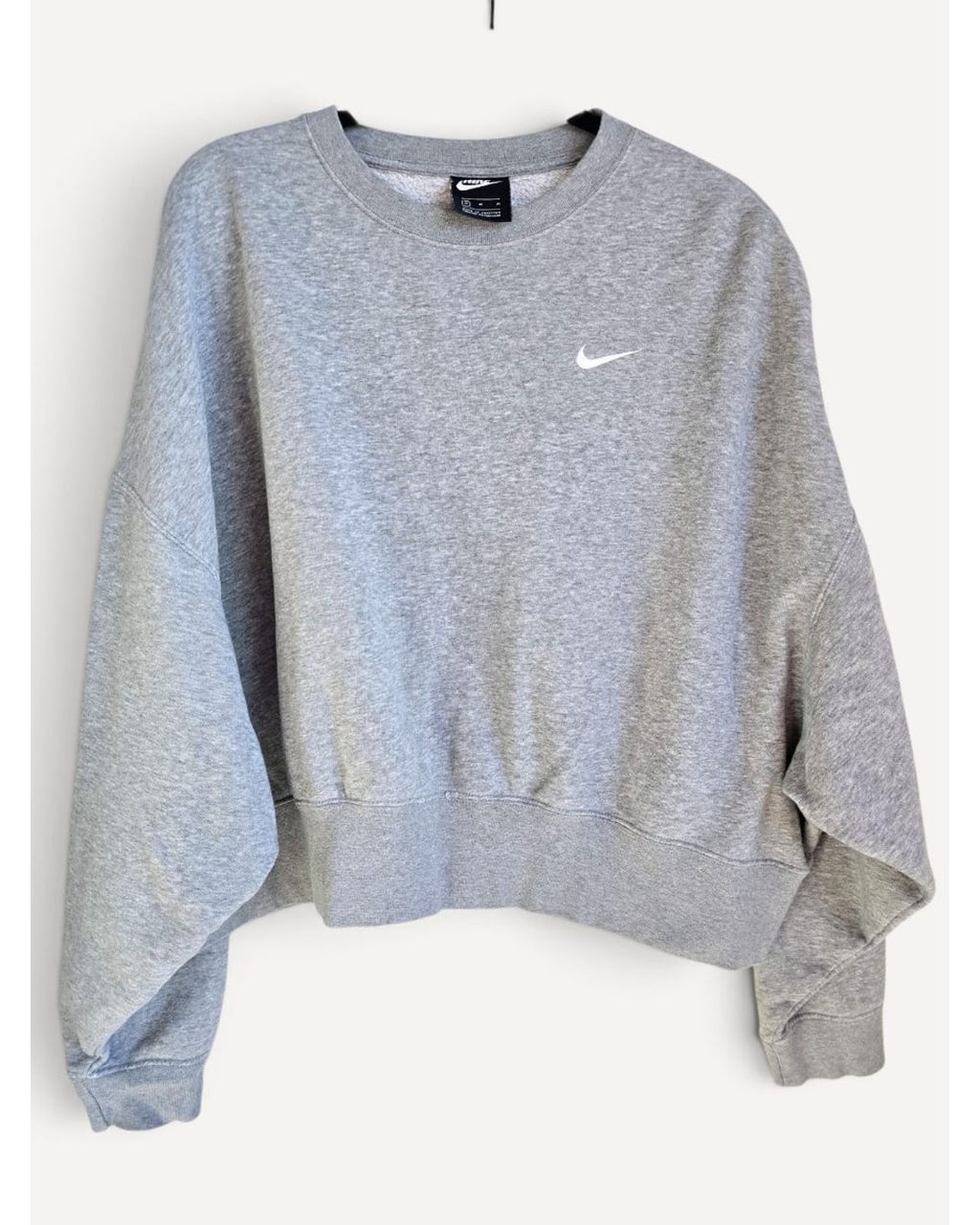 Grey Nike Cropped Crewneck Sweatshirt, size M