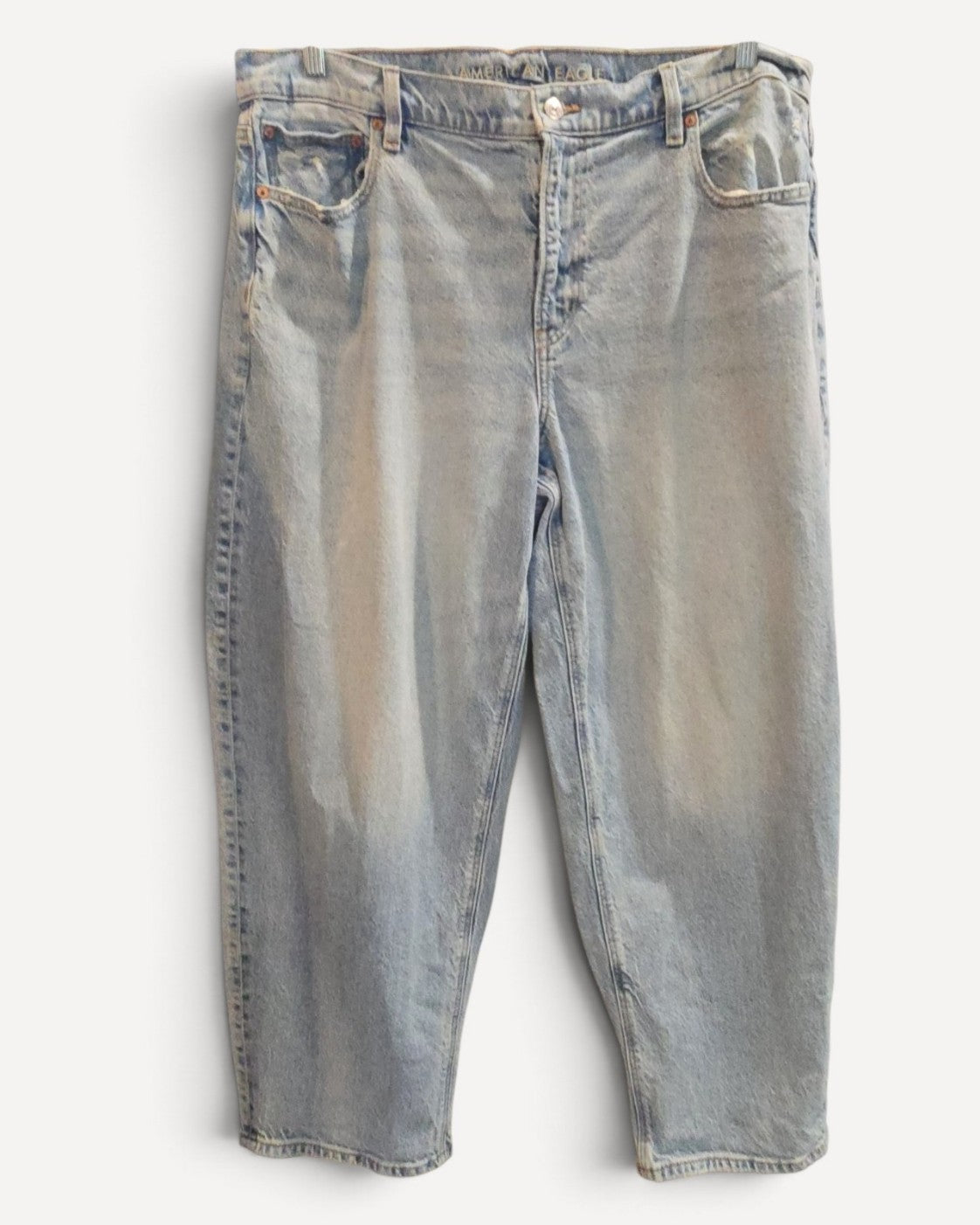 Blue American Eagle Cropped Straight Jeans, size 16
