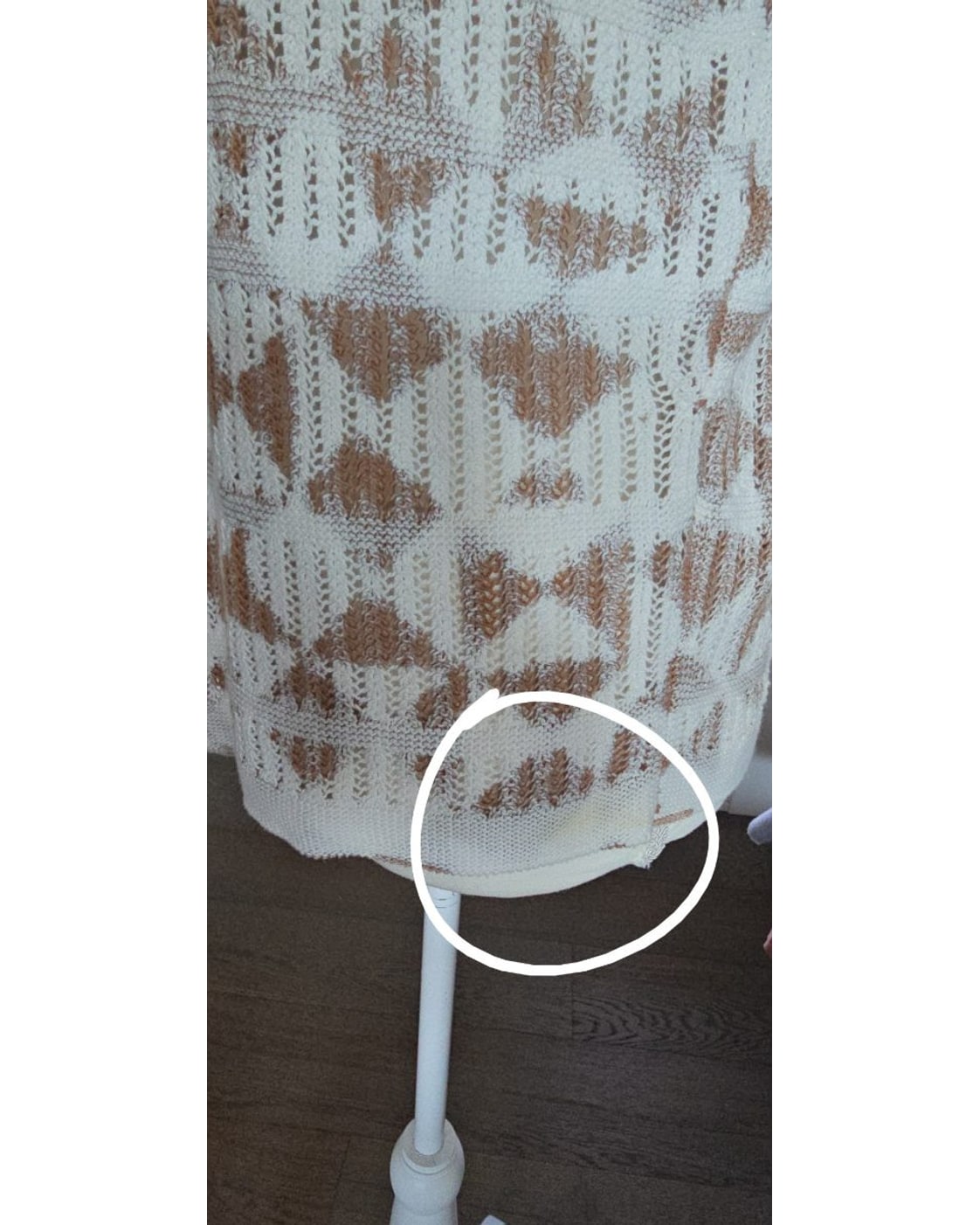 Beige Nic+zoe Diamond Print Knit Top, size M – photo 3