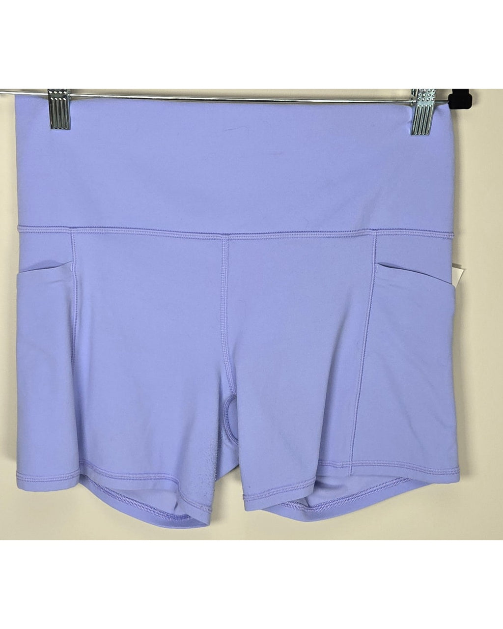 Athleta Salutation Stash Pocket II 5" Short
